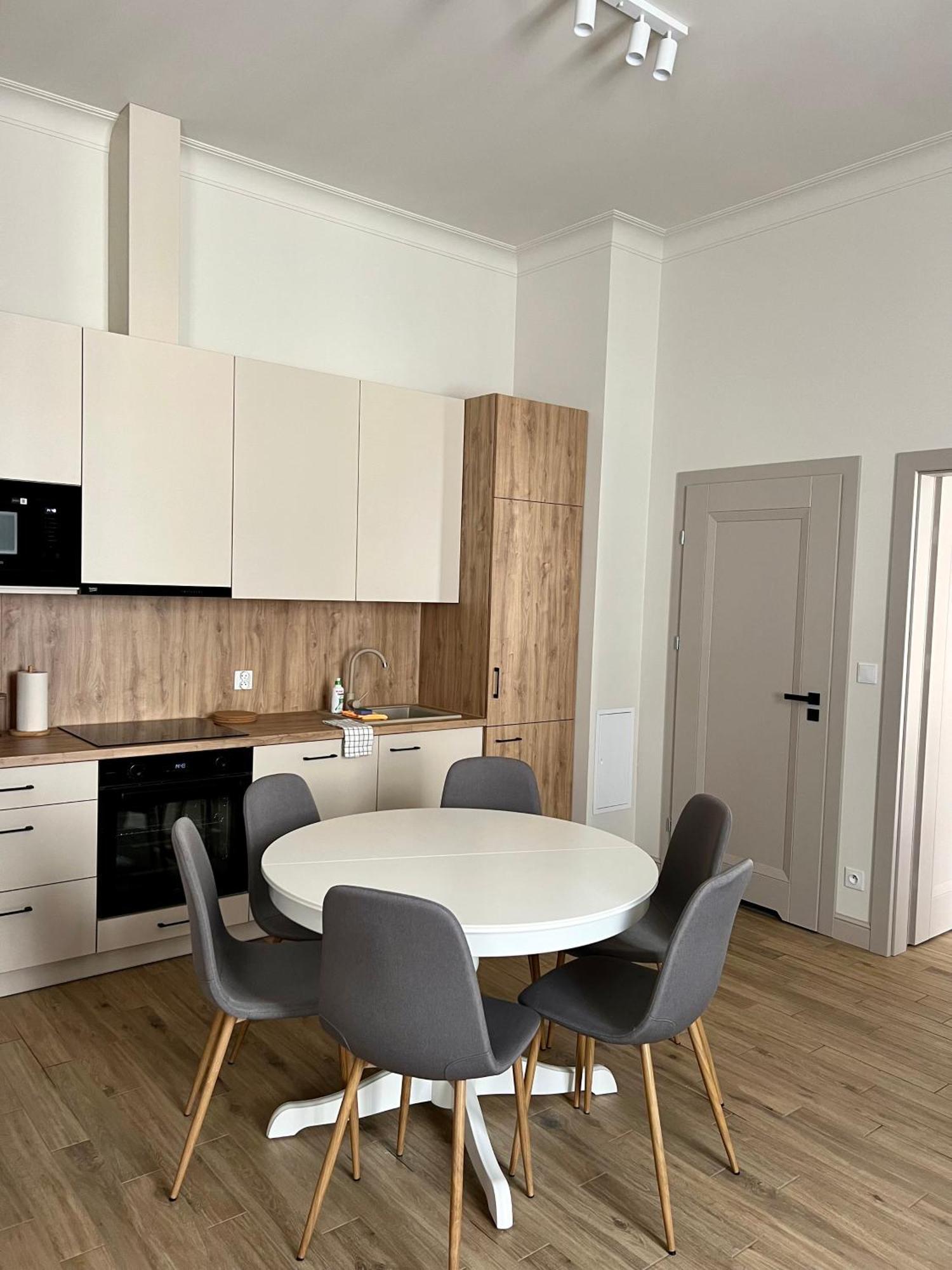 Sebastiana Street Luxury Apartment Cracóvia Exterior foto